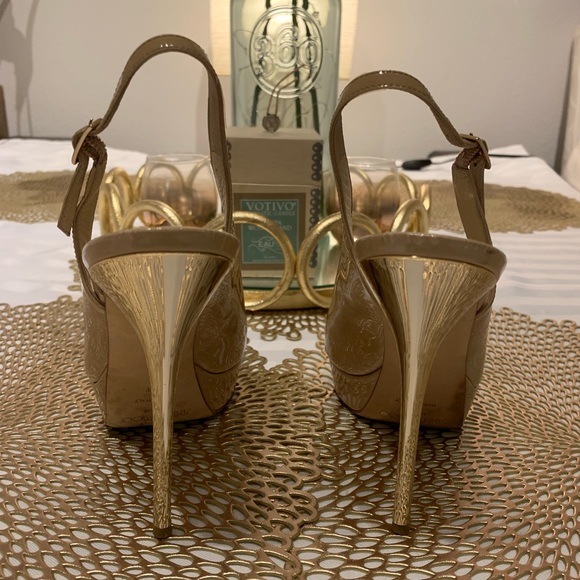 Jimmy Choo Shoes - Picture 2 of 7